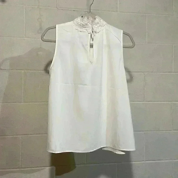 Joie Women's Mock Neck Blouse Medium White Embroidered Sleeveless Sheer Career - Picture 3 of 10